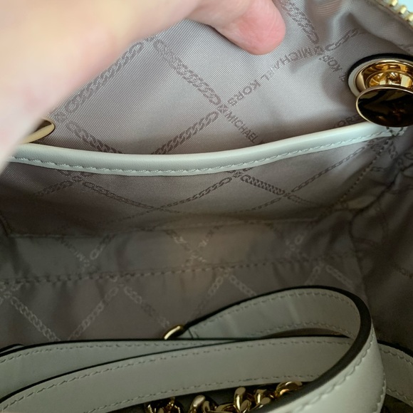 Michael Kors Blaire Extra Small Logo Satchel Cream Gold Hardware - Picture 7 of 8